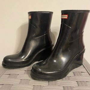 Hunter Black Glossy Winter Rain Boots with Durable Soles